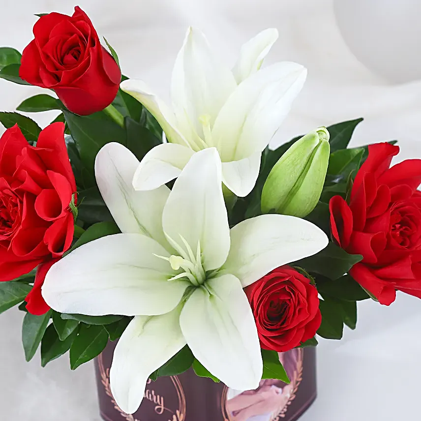 Personalised Anniversary Floral Vase N Chocolate Cake