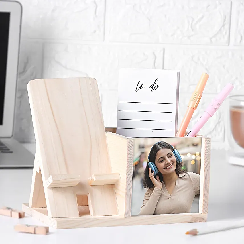 Personalised Desk Companion
