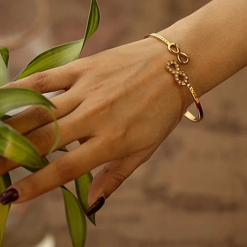 Personalised Hattori Gold Bracelet