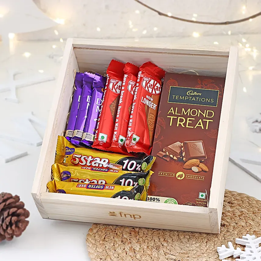 Personalised Holiday Season Goodies Box