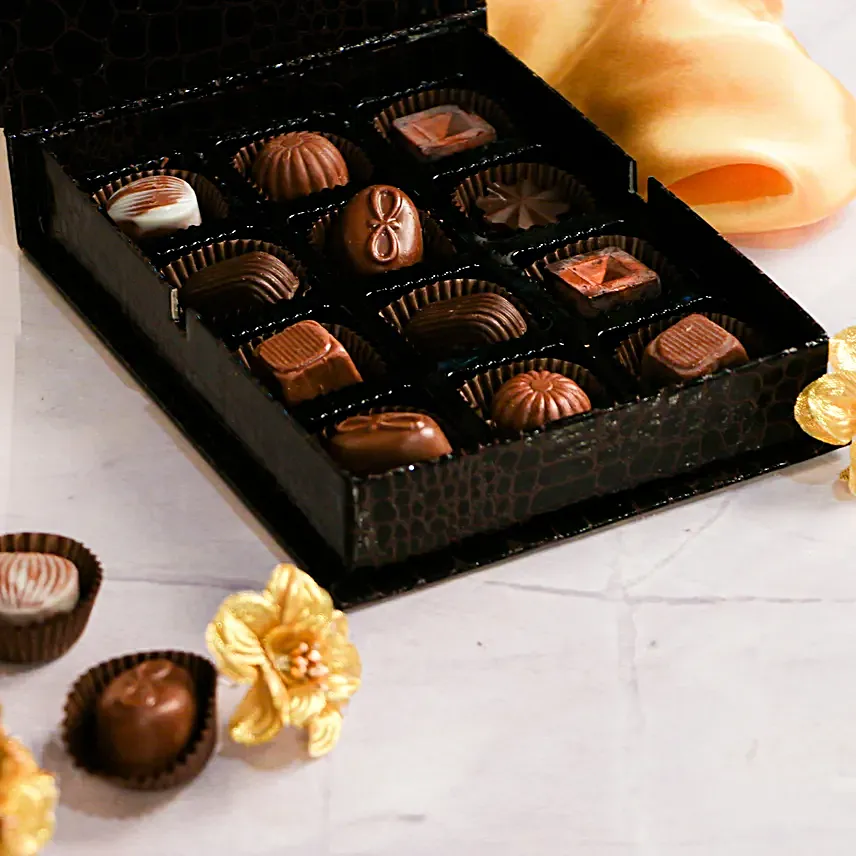 Personalised Photo Gift Box with Assorted Pralines