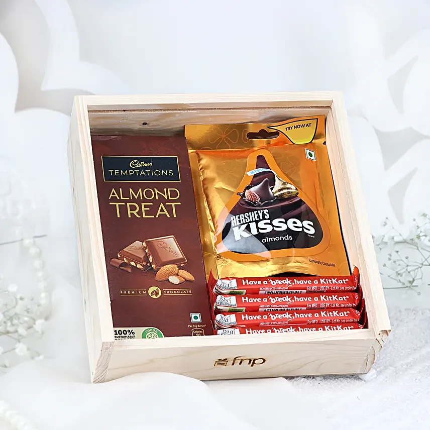 Personalised Sweet Hugs Valentine Bundle