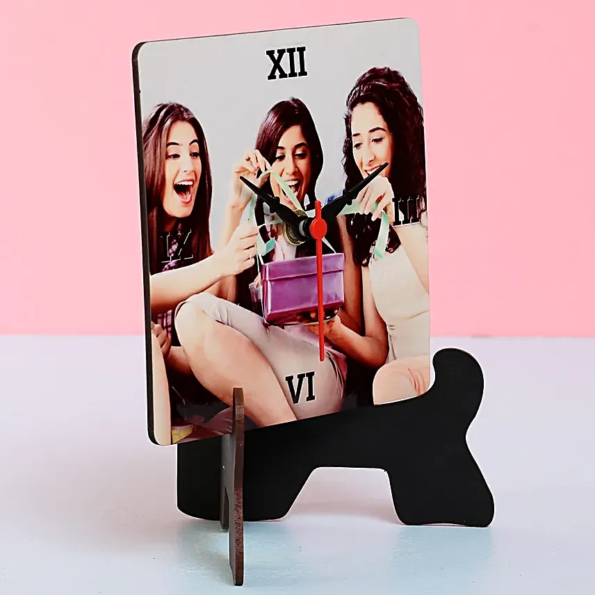 customised table clock for friend