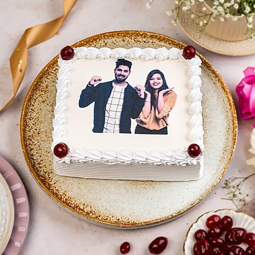 Pineapple Personalised Photo Cake