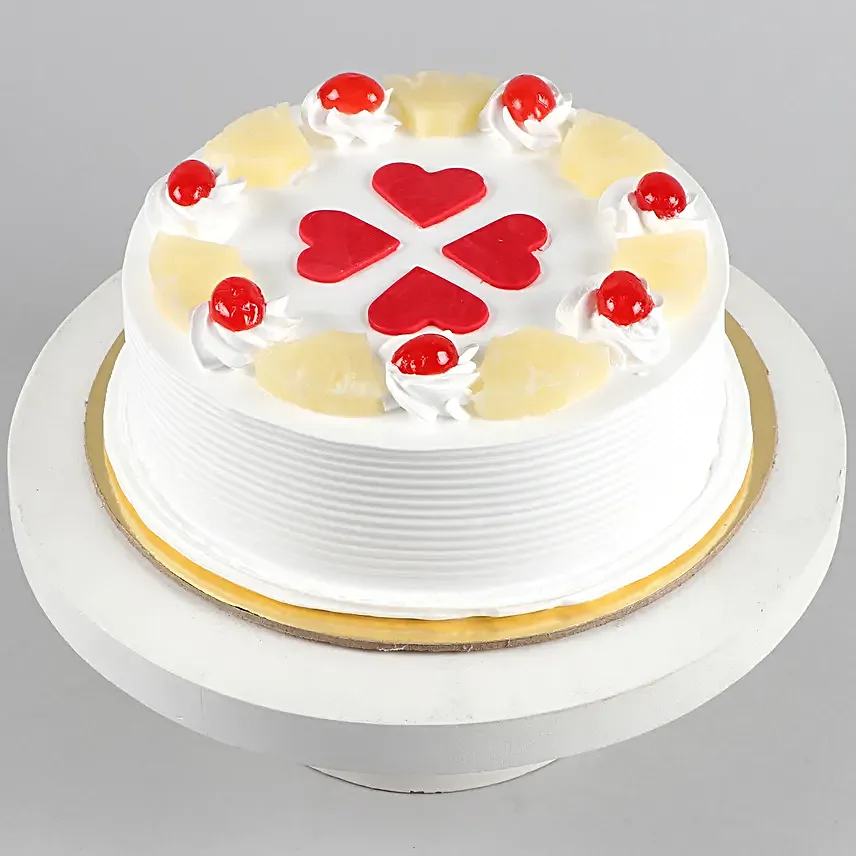 Pineapple Cake for Anniversary