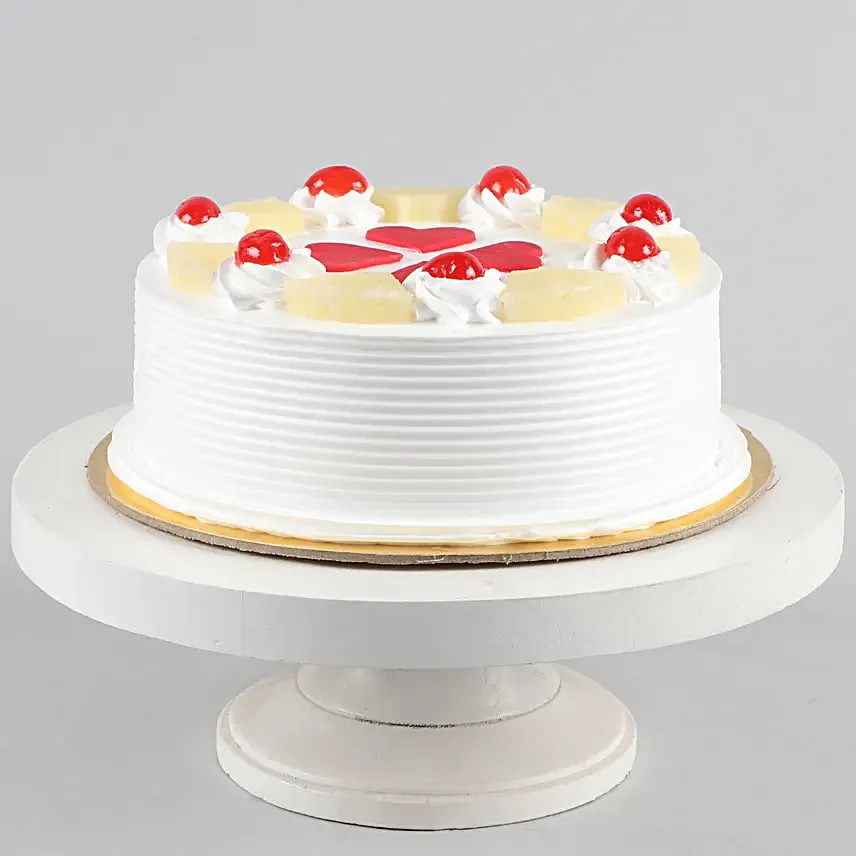Pineapple Cake for Anniversary