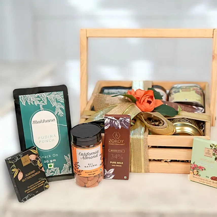 Pinewood Gift Basket
