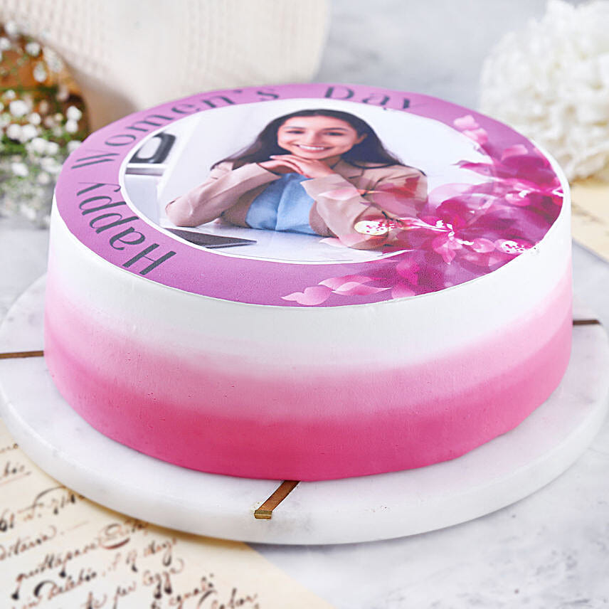Pink Wonder Cake For Her Half Kg