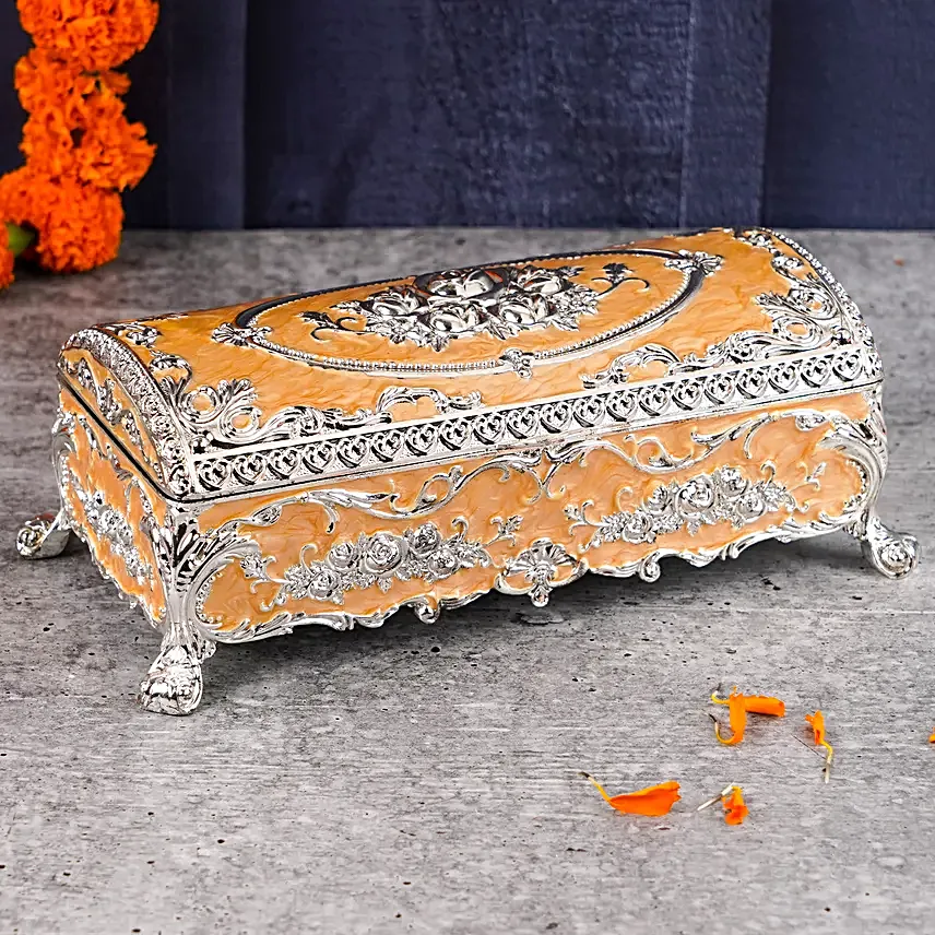 Premium Almonds In Regal Silver Box
