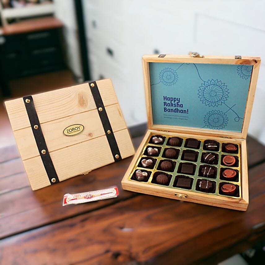 Premium Indulgence Pinewood Rakhi Box