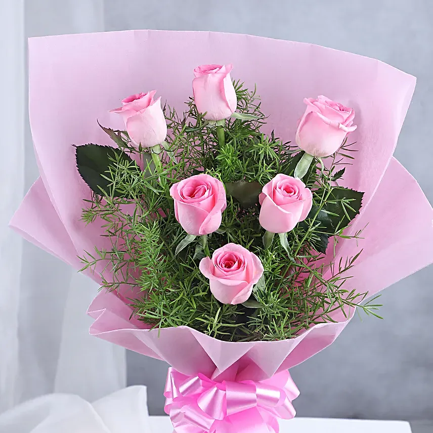 Pretty In Pink Rose Bouquet N Cake Combo