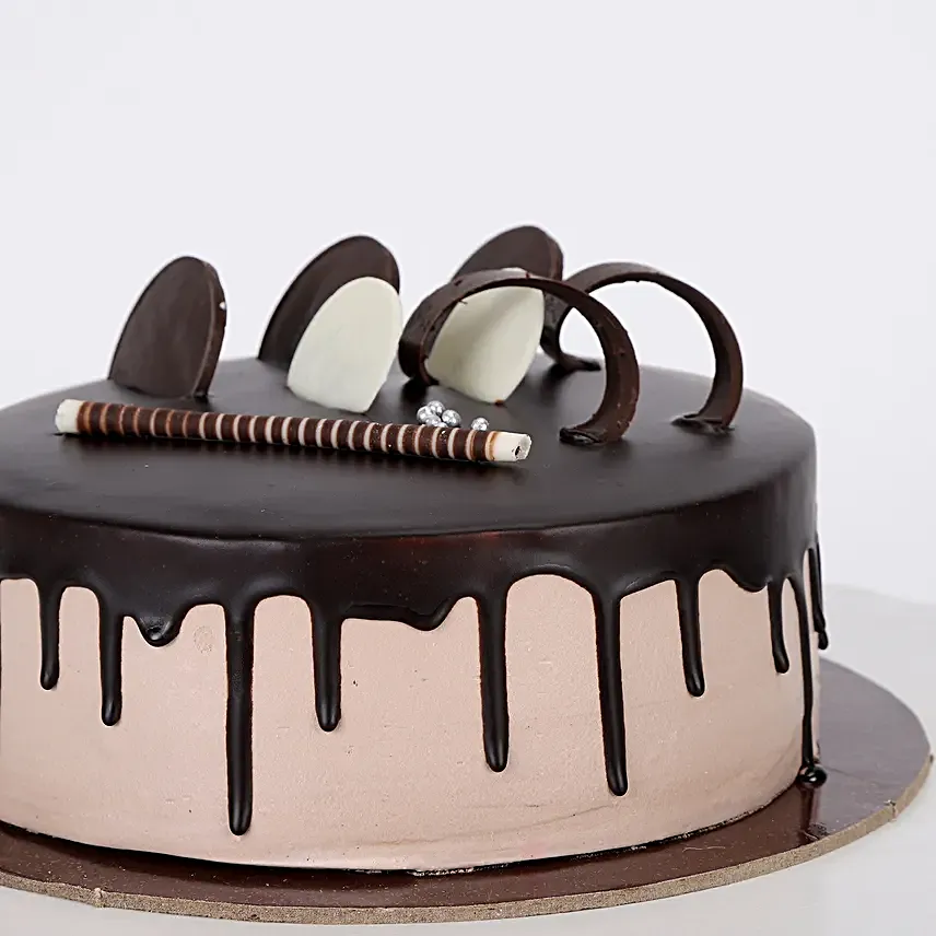 Online Dairy Milk Orchids Bouquet And Chocolate Cake
