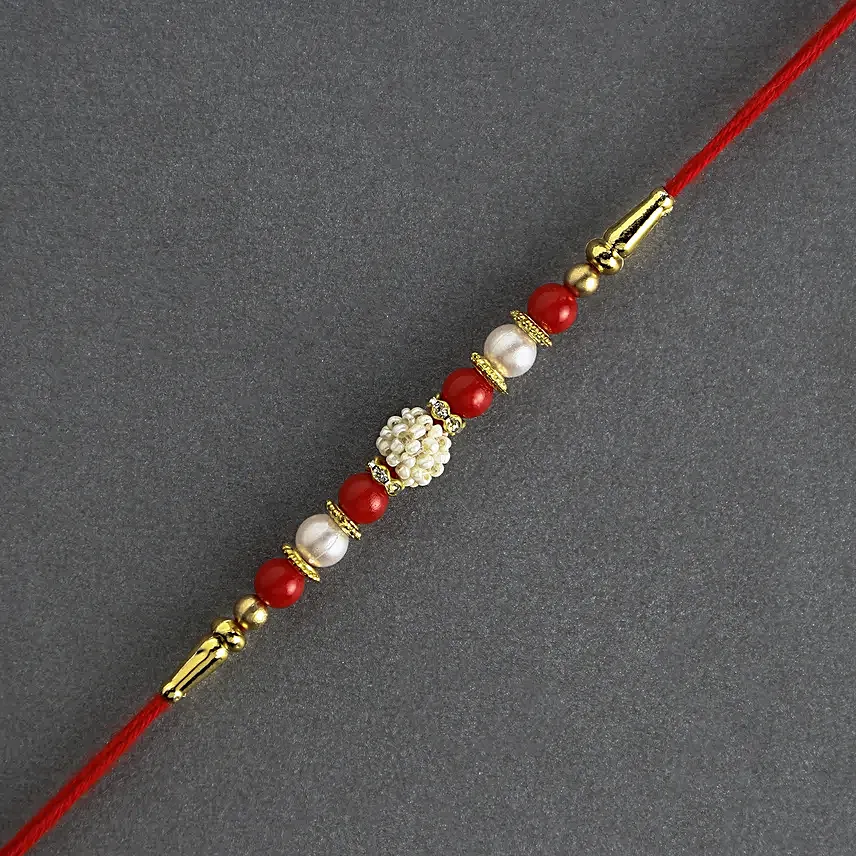 Rakhi Lumba Set N Pineapple Cake Combo Half Kg