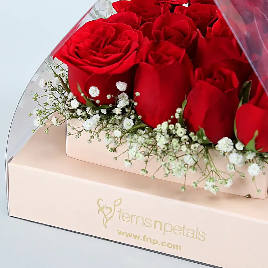Ravishing Red Roses Gift Arrangement