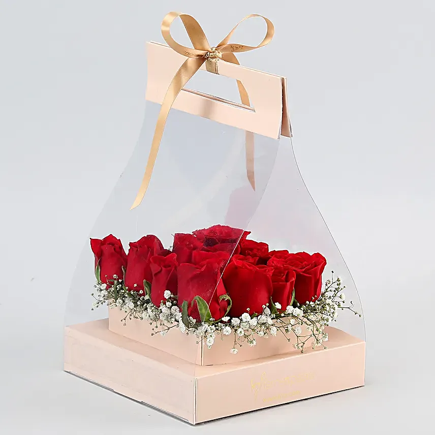 Ravishing Red Roses Gift Arrangement