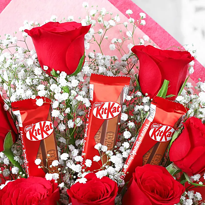Red Roses Bunch With Nestle Kitkat Chocolates