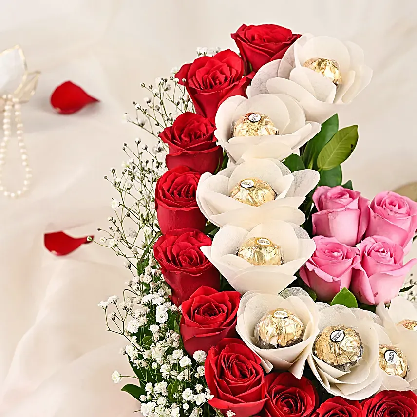 Red Roses Ferrero Rocher Arrangement In Round FNP Box