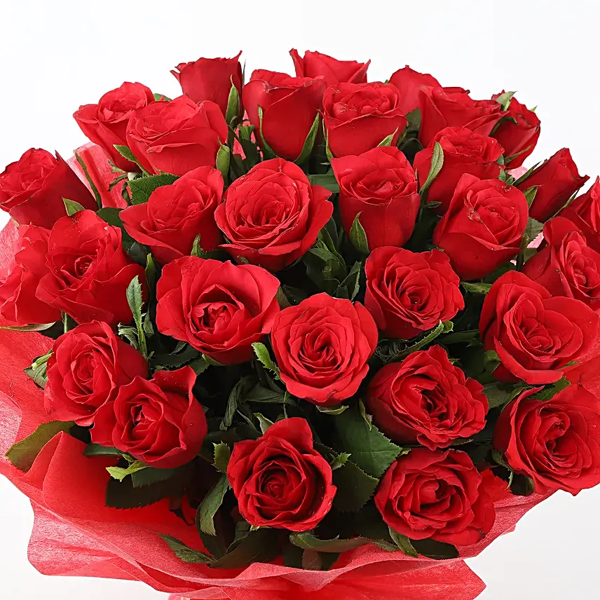 Red Rose with Cake - Bouquet of 10 red roses and 500 grams of chocolate truffle cake.