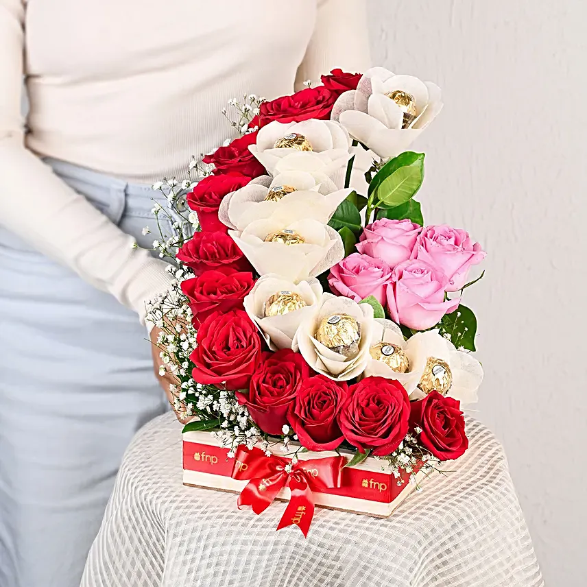 Red Roses With Ferrero Rocher Arrangement In Round FNP Box