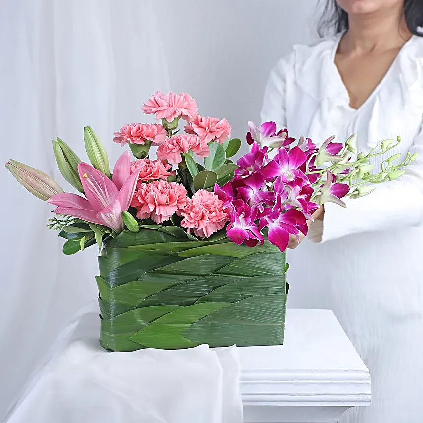 Refreshing Carnation And Chocolates Combo