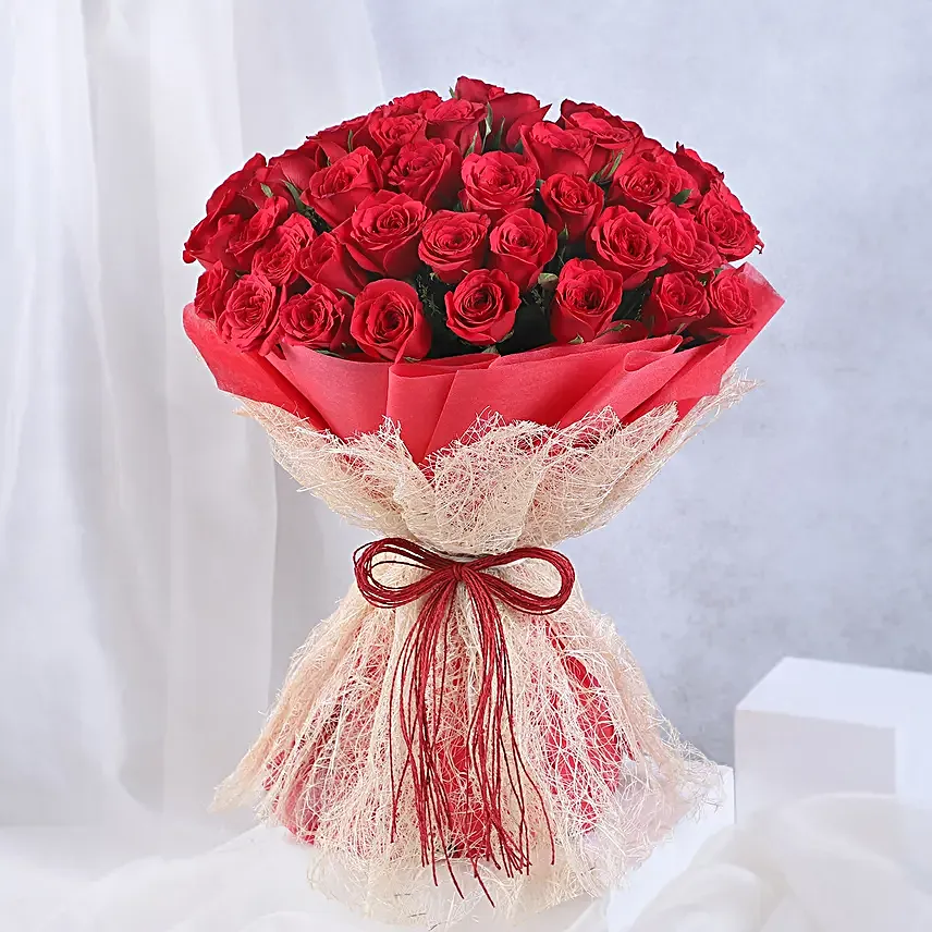 Bunch of 50 red roses