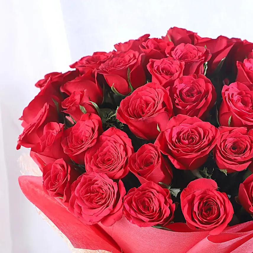 Bunch of 50 red roses