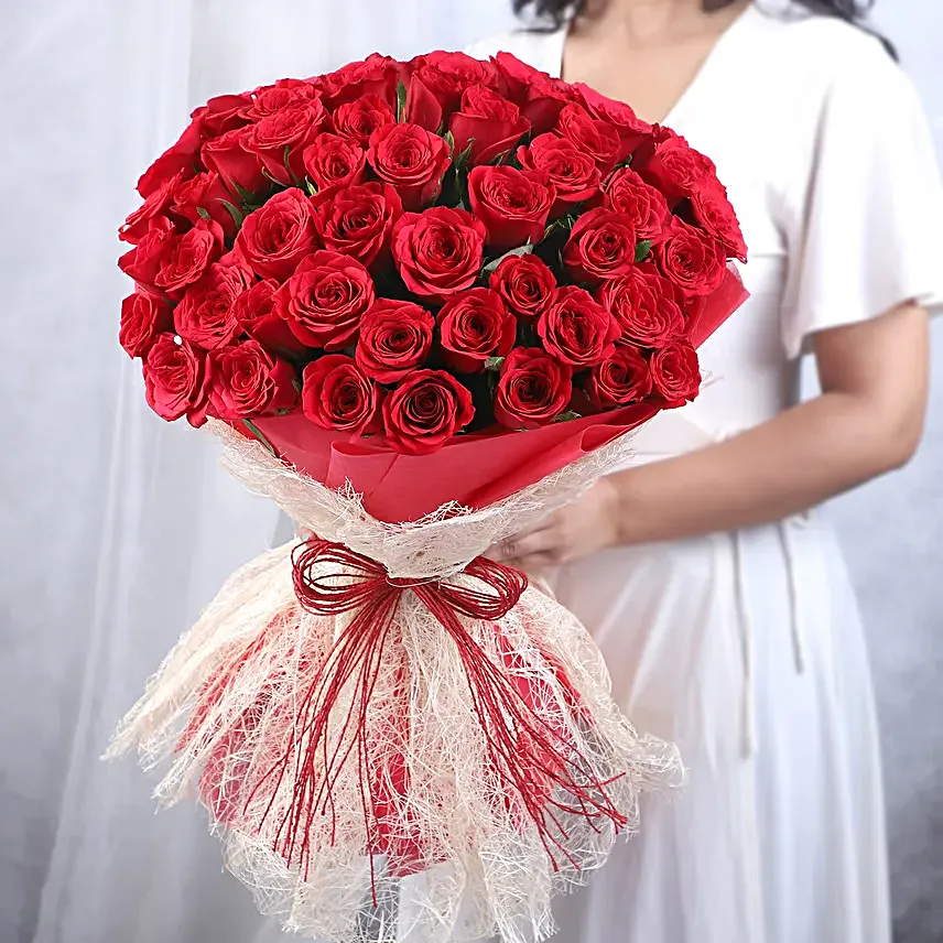 Bunch of 50 red roses