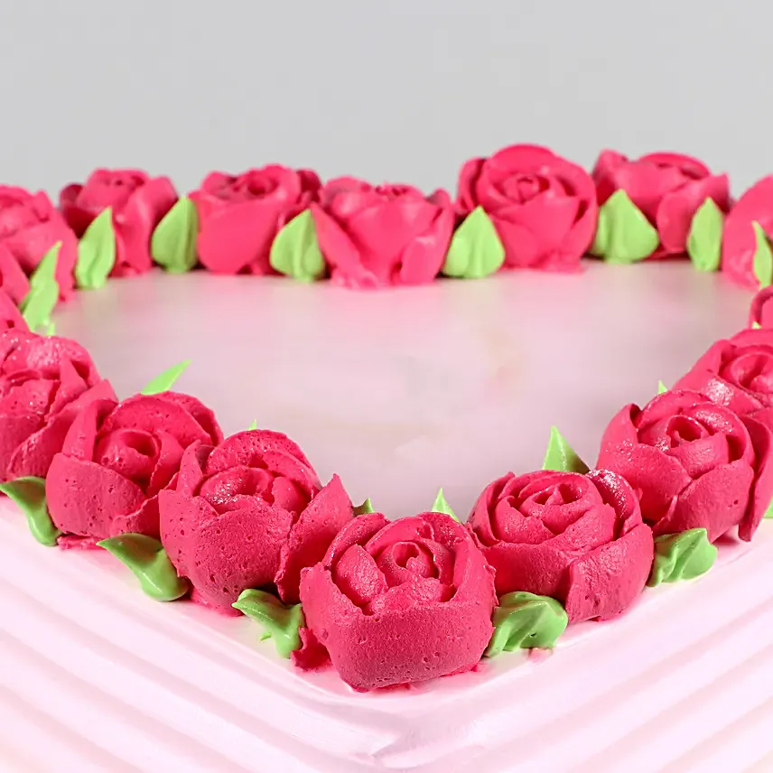 Rose Heart Chocolate Cream Cake Half kg