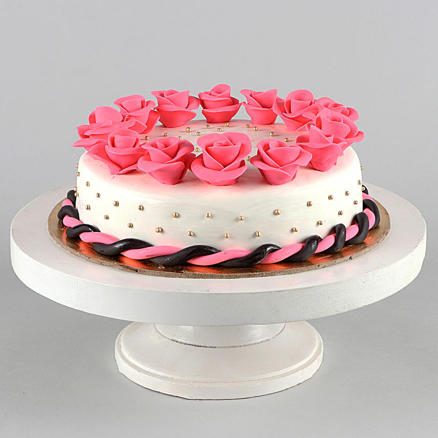 Roses Around Designer Truffle Cake 1 Kg