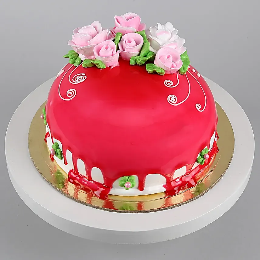 Roses On Top Chocolicious Cake Half Kg