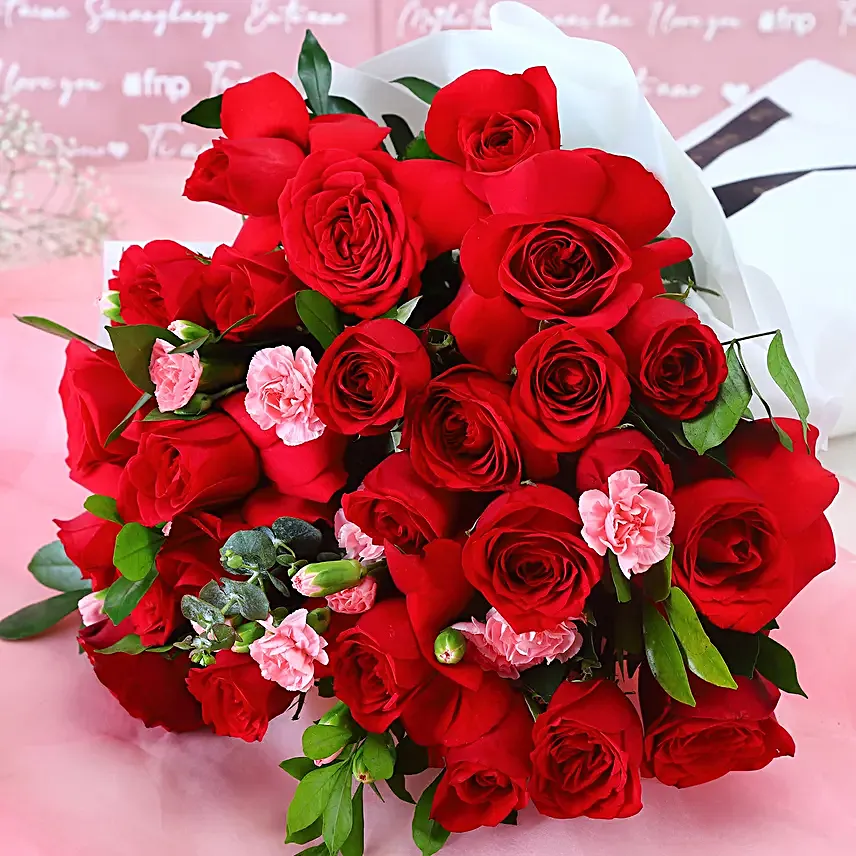 Rosey Love Floral Bouquet