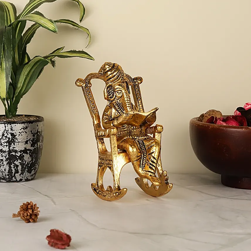Sacred Presence Showpiece