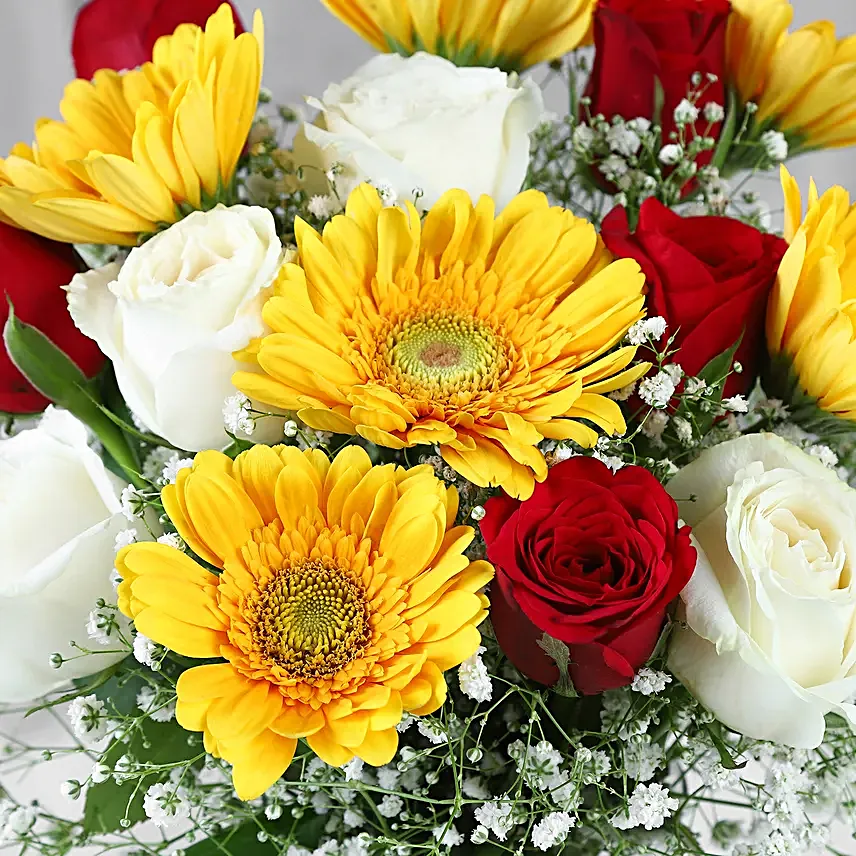 Scintillating Floral Mix