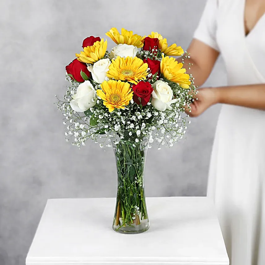 Scintillating Floral Mix