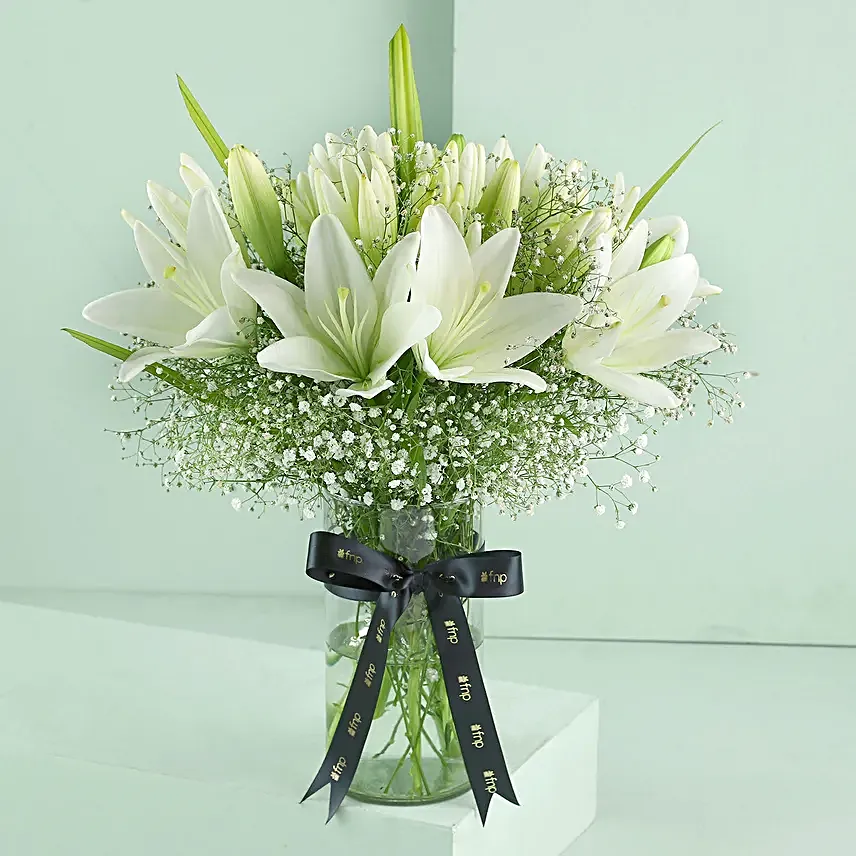 Serene Lilies With Guitarist Symphony Gift 10 to 15 Min