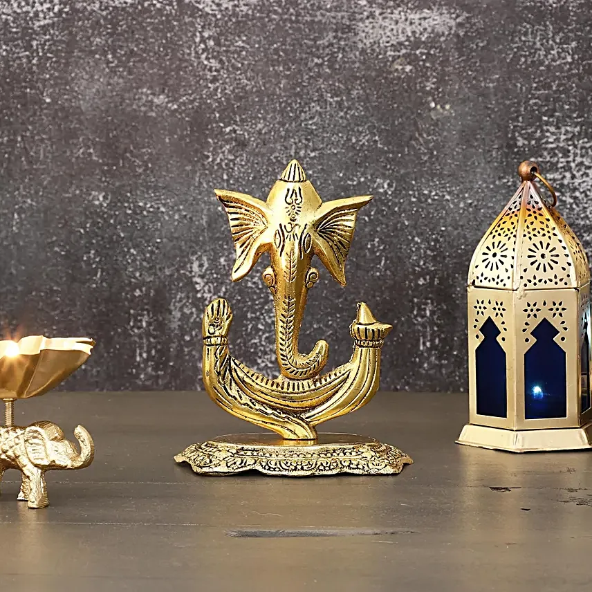 Shri Ganesha Divine Blessings Idol