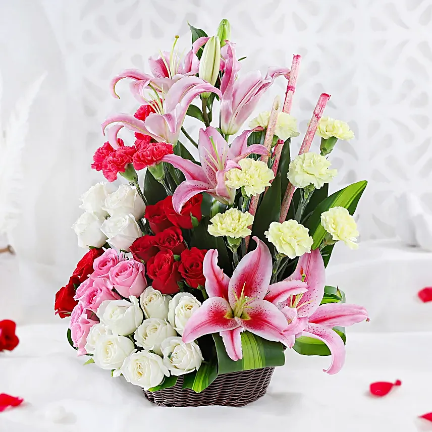 Arrangement of flowers