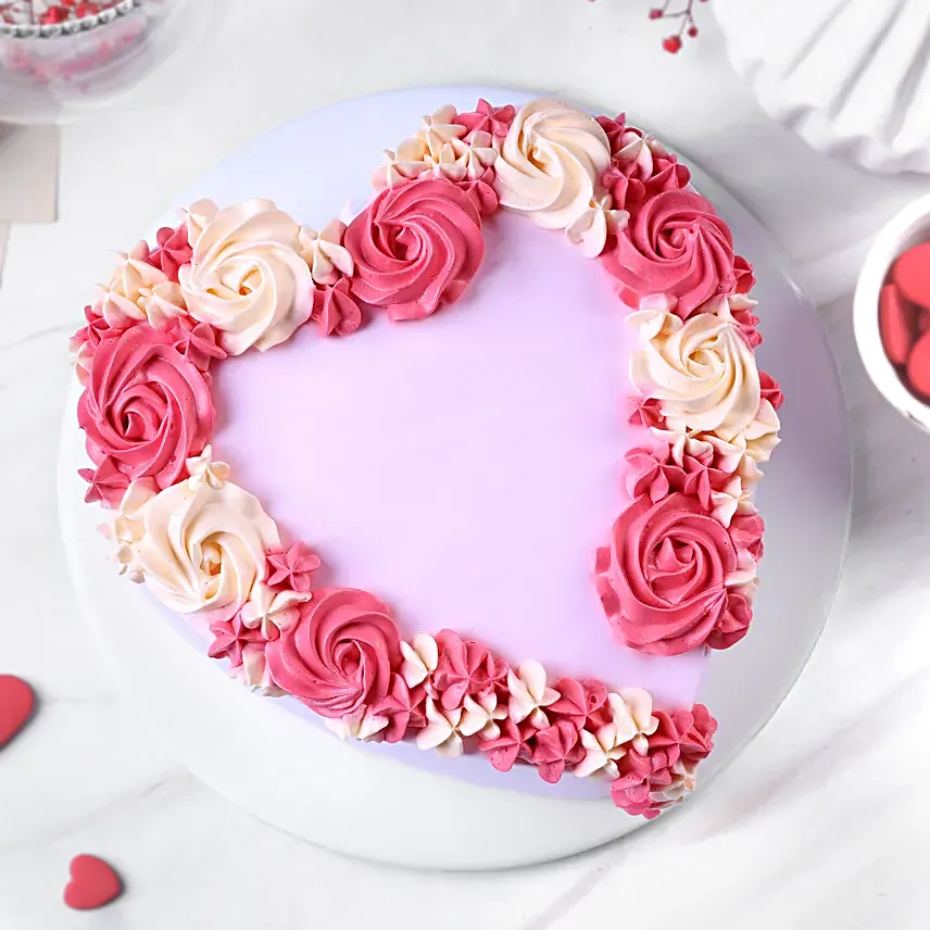 Strawberry Heart Cake 500gm
