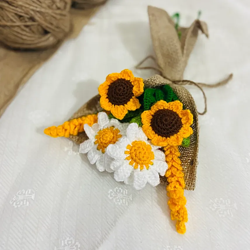 Sunflower N Daisy Crochet Charm