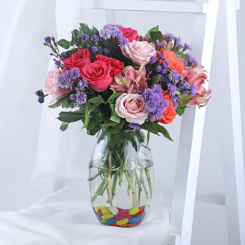 Sweet Avalanche Rose Ensemble
