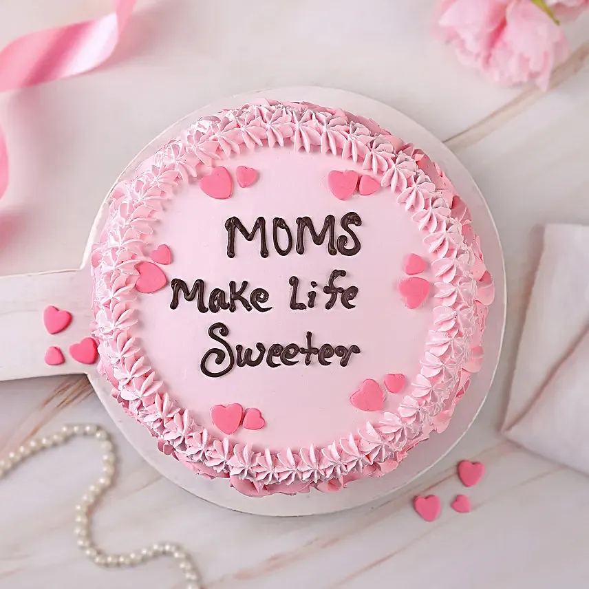 Sweet Like Mom Cream Cake Eggless