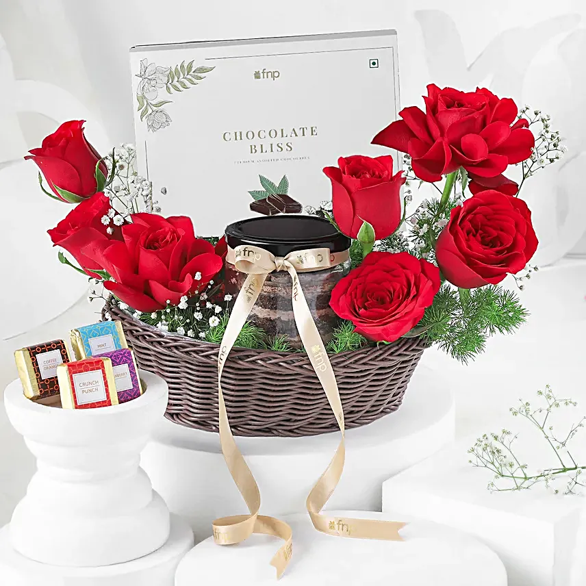 Sweet Love Basket For Valentine