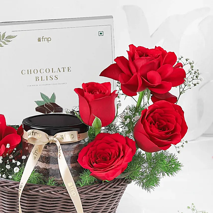 Sweet Love Basket For Valentine