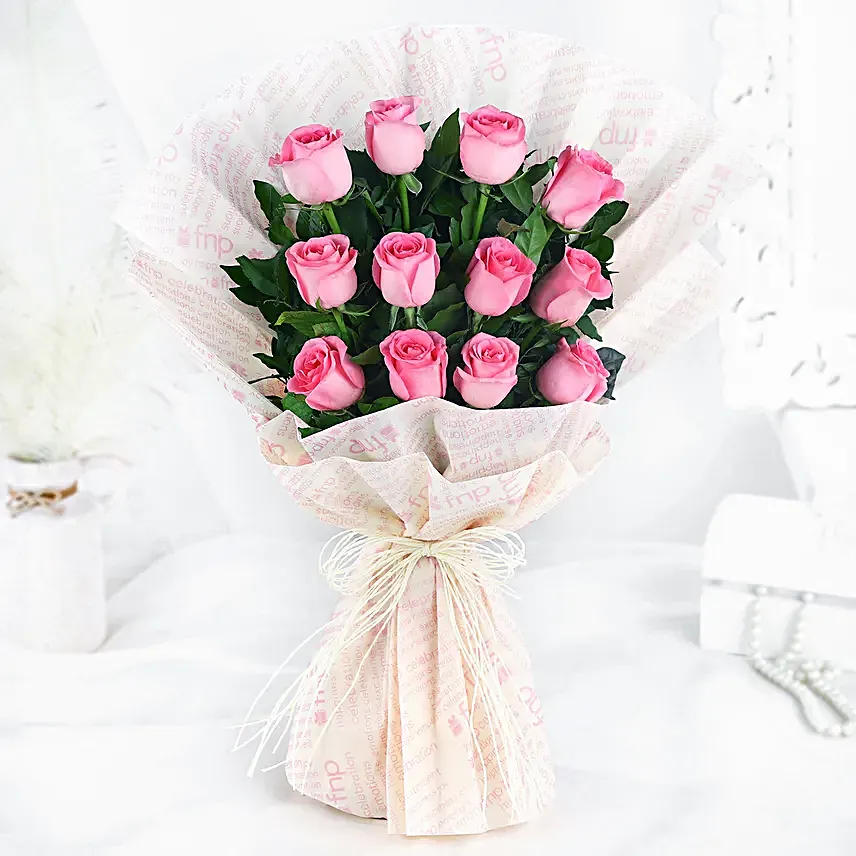 Sweet Memories Pink Roses Bouquet Chocolate Cake