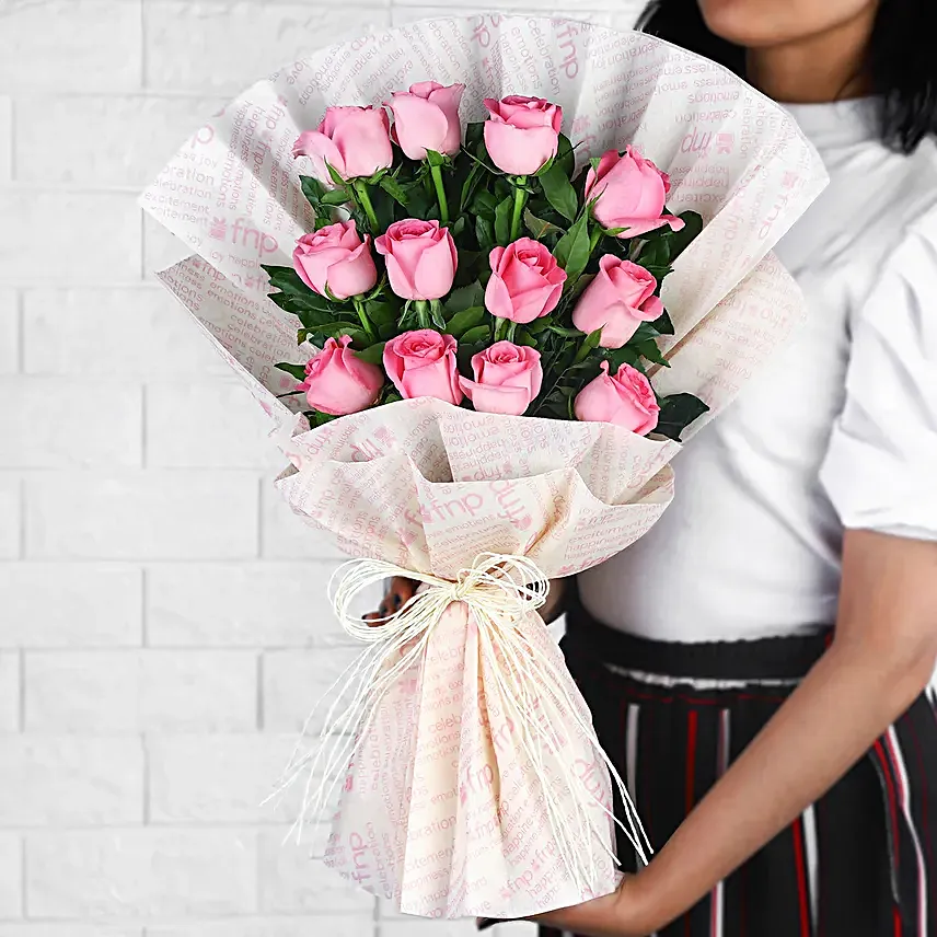 Sweet Memories Pink Roses Bouquet Chocolate Cake