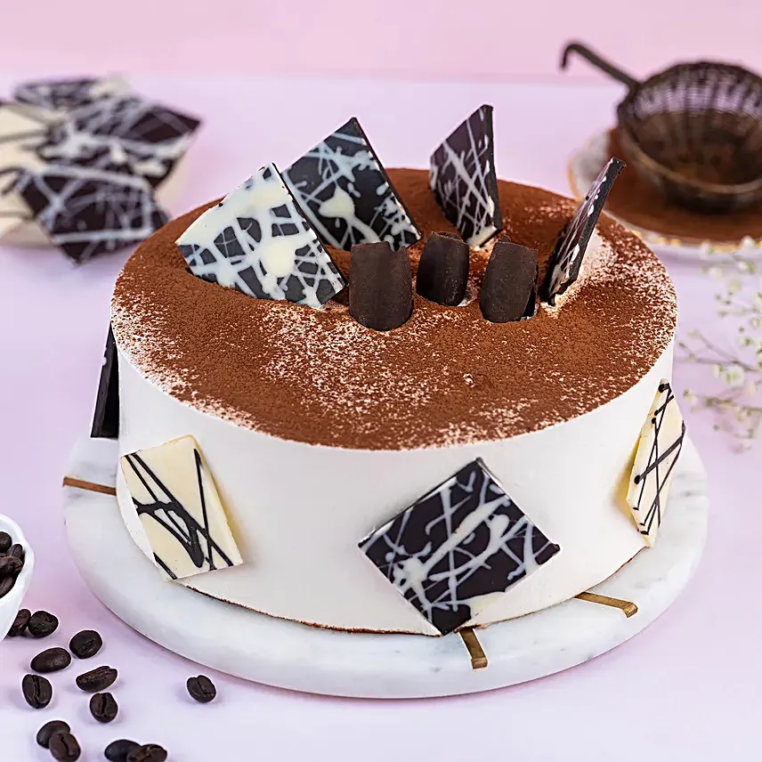 Tiramisu Cake Half kg