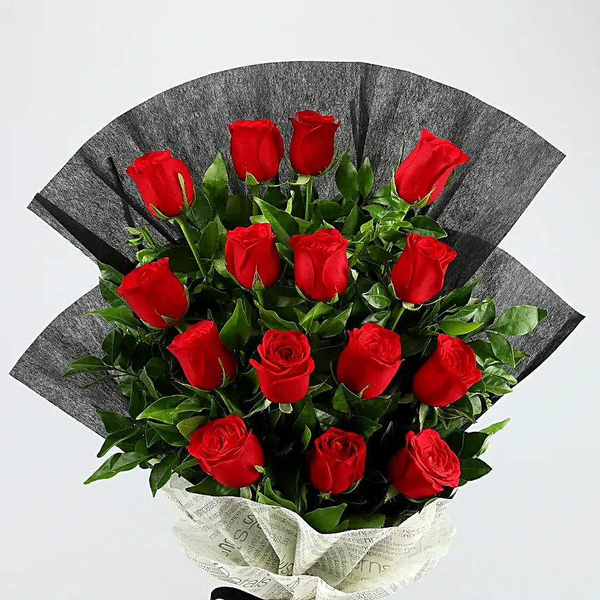 Touch Of Luxury Red Roses Bouquet Truffle Cake