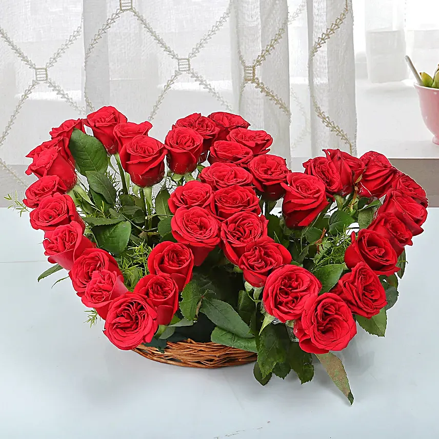 Red rose arrangement