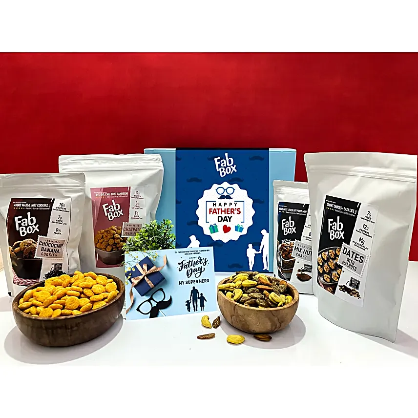 Ultimate Fathers Day Snack Hamper