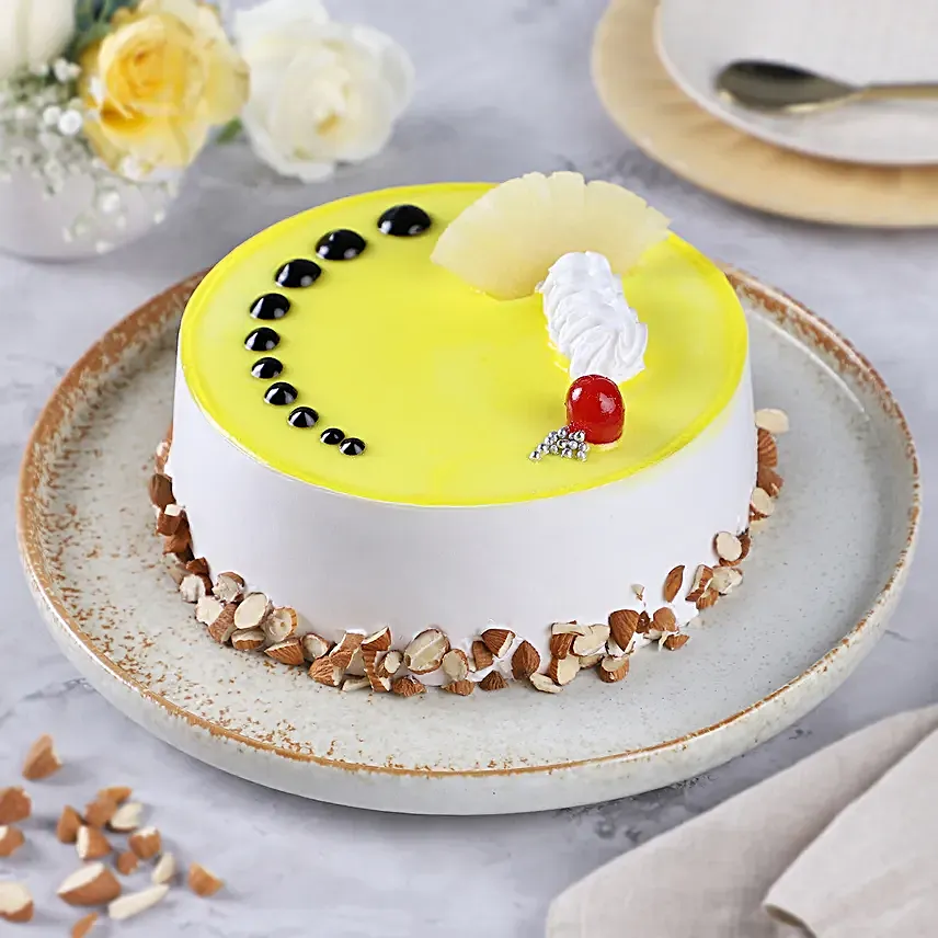 Velvety Pineapples Cake